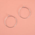 Créoles fines en acier inox argenté.